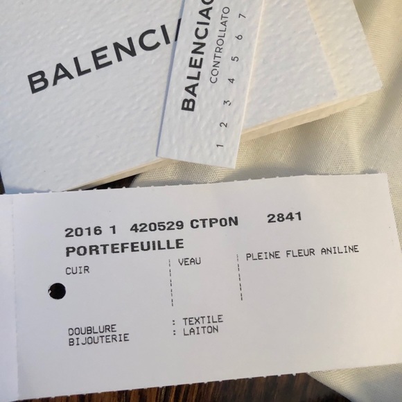 Authentic Balenciaga Black Leather Wallet - Picture 3 of 7